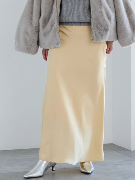 【佐藤晴美着用】サテンナロースカート（ブラック/イエロー/ブルー）｜Te chichi（テチチ）通販