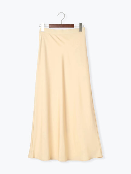 【佐藤晴美着用】サテンナロースカート（ブラック/イエロー/ブルー）｜Te chichi（テチチ）通販