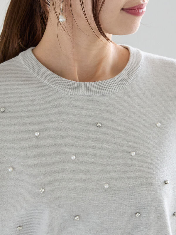 パールビーズ付きフラワー刺繍入りスカラップニットプルオーバー