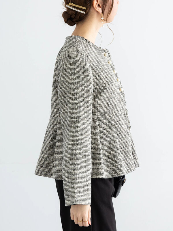 未使用☆1☆完売品☆グレー☆パールペプラムジャケット☆チェスティ