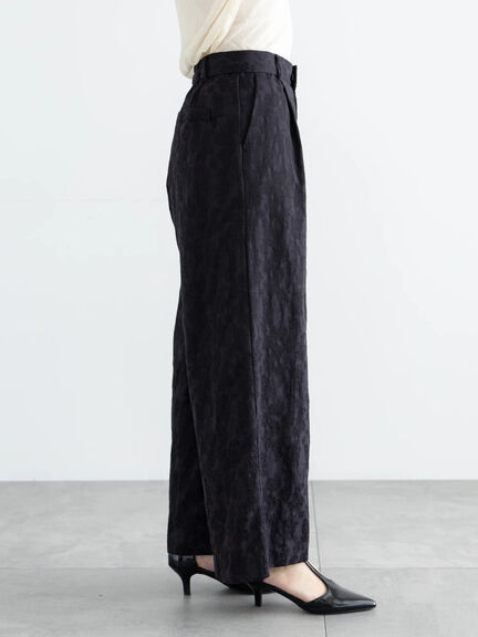 【WEB限定】フローラルジャカードストレートパンツ【セレモニーアイテム】（ブラック）｜Te chichi（テチチ）通販