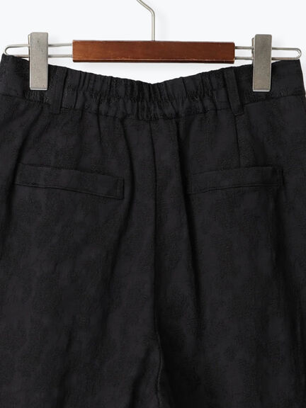 【WEB限定】フローラルジャカードストレートパンツ【セレモニーアイテム】（ブラック）｜Te chichi（テチチ）通販