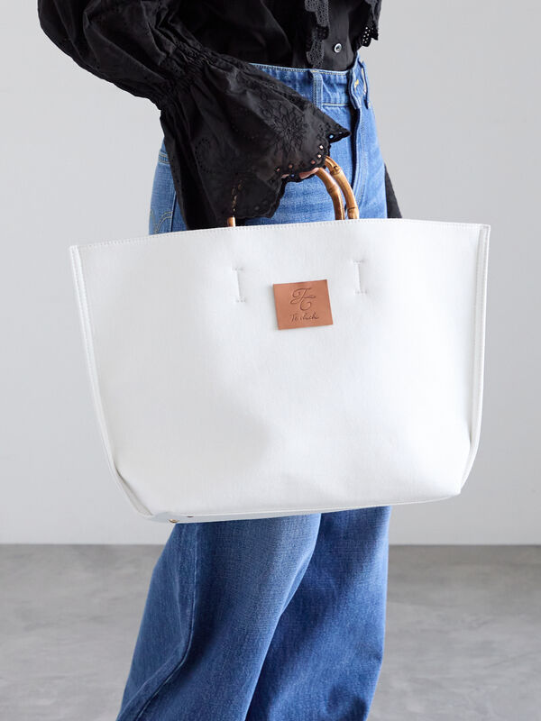 バンブーハンドルトートバッグ《2025spring catalog item》（ホワイト）｜Te chichi（テチチ）通販
