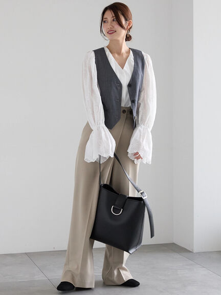 【宮本茉由着用】ストライプショートベスト《2025spring catalog item》（グレー/ネイビー）｜Te chichi（テチチ）通販