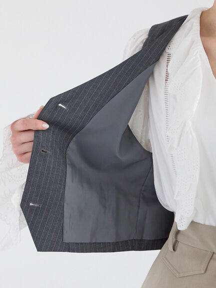 【宮本茉由着用】ストライプショートベスト《2025spring catalog item》（グレー/ネイビー）｜Te chichi（テチチ）通販