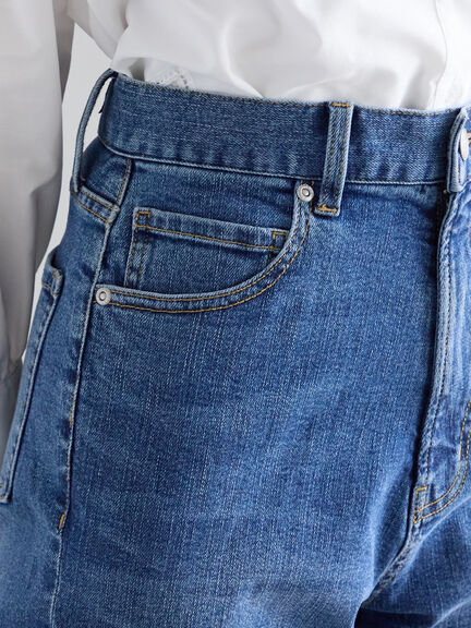 【宮本茉由着用】ストレートシルエットDenim（オフホワイト/サックスブルー/ブルー）｜Te chichi（テチチ）通販