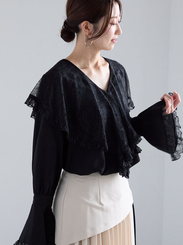 レースコンビフリルカラーブラウス《2025spring catalog item》（ブラック）｜Te chichi（テチチ）通販