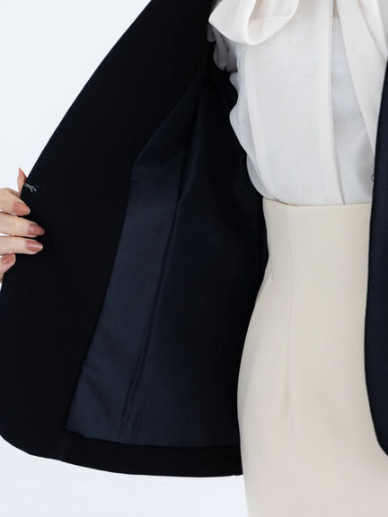 【WEB限定】カットジョーゼットノーカラージャケット【セレモニーアイテム】（ネイビー）｜Te chichi（テチチ）通販