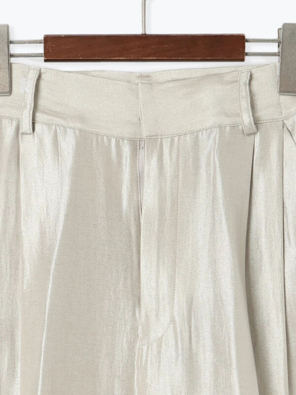 セール】 シャイニー2タックパンツ（チャコールグレー/ベージュ