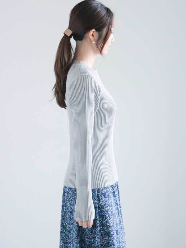 セール】 スパンコールリブニットプルオーバー（オフホワイト/グレー