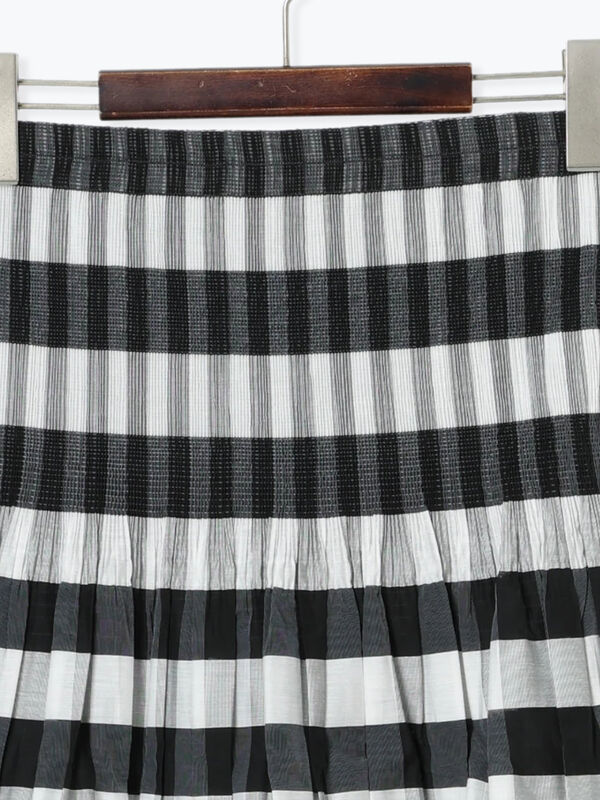 セール】 チェックリバーシブルシャーリングスカート（オフホワイト
