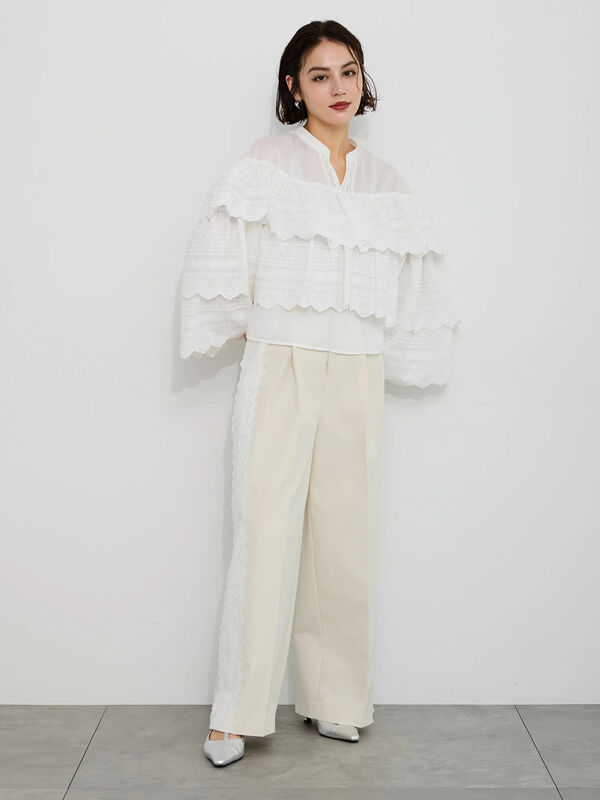 セール】 【Atelier Sucre】エンブロイダリーティアードフリルブラウス