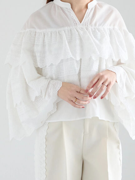 【Atelier Sucre】エンブロイダリーティアードフリルブラウス（オフホワイト）｜Te chichi（テチチ）通販