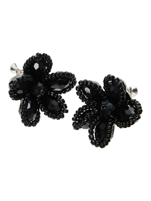 102 ブラックビーズにお花等をプラスした大人可愛いアクセ　ピアスorイヤリング セール】 ビーズフラワーイヤリング（ブラック/アクセサリー/ピアス