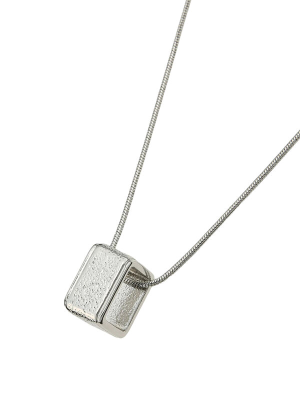 スクエア モチーフ ネックレス セール】 スクエアモチーフネックレス（シルバー/アクセサリー