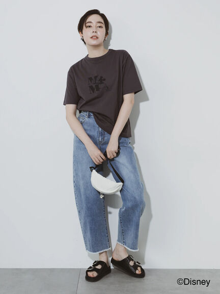 【Disney】ミッキー/ワンカラー刺繍Tシャツ（オフホワイト/チャコールグレー/ベージュ）｜Te chichi（テチチ）通販