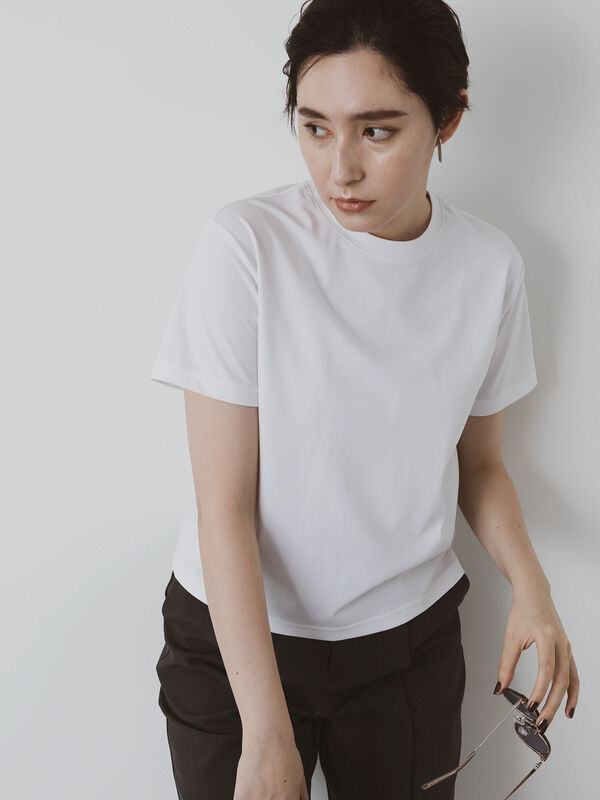 セール】 クルーネックTシャツ(compact)（オフホワイト/トップス