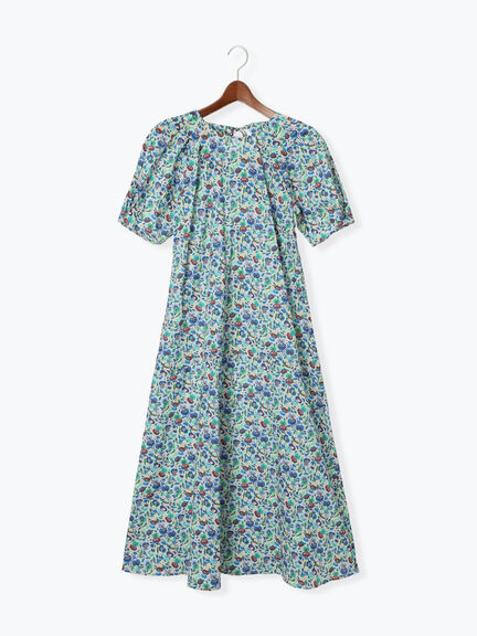 【LIBERTY】フレアーワンピース《2025summer catalog item》（ベージュ/グリーン）｜Te chichi（テチチ）通販
