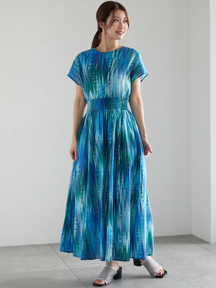 【LIBERTY】シャーリングワンピース《2025summer catalog item》（ブラック/ブルー）｜Te chichi（テチチ）通販