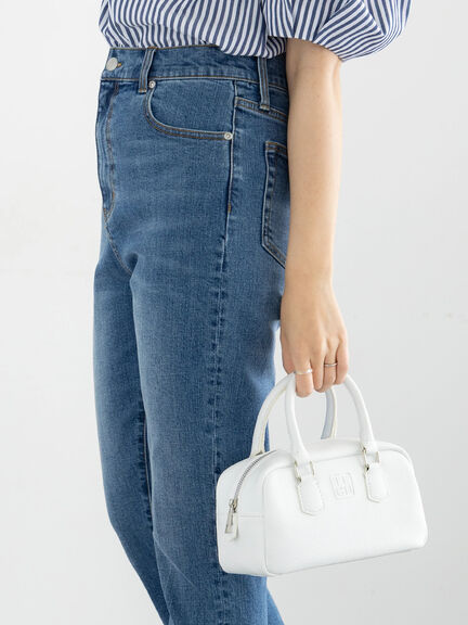 エンボスロゴミニボストン《2025summer catalog item》（オフホワイト/チャコールグレー/グリーン）｜Te chichi（テチチ）通販