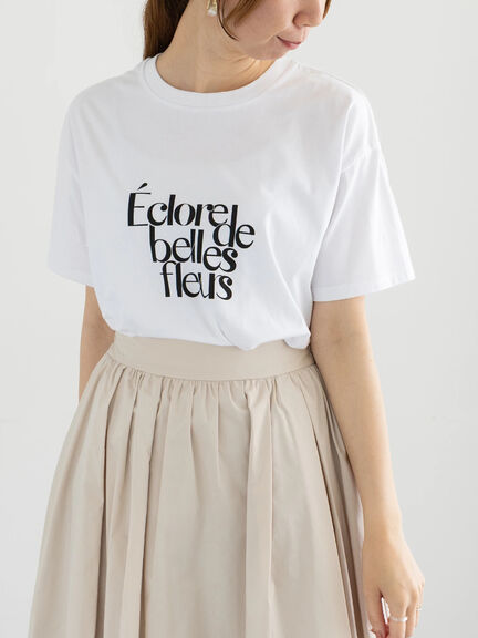 デザインロゴプリントTシャツ《2025summer catalog item》（シルバー/チャコールグレー/ブラック）｜Te chichi（テチチ）通販