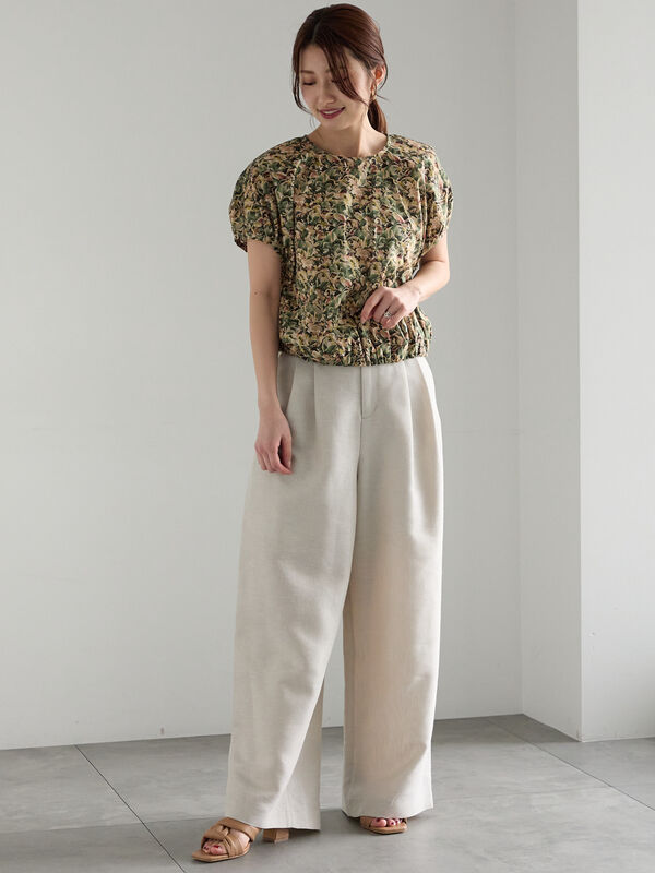 MAME スリットパンツ ユニクロ（UNIQLO）】×【マメ クロゴウチ（Mame Kurogouchi）】3Dリブ