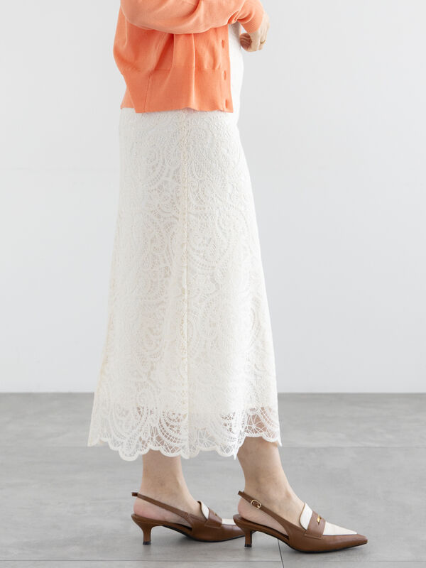 セール】 ペイズリーレースロングスカート（オフホワイト