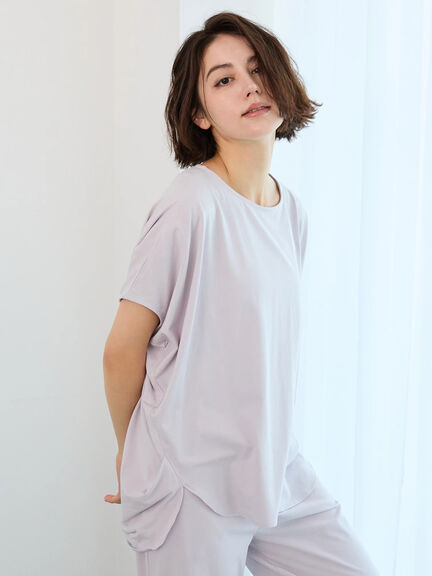 【Essentials】ワンポイント刺繍デザインプルオーバー（ラベンダー）｜Te chichi（テチチ）通販