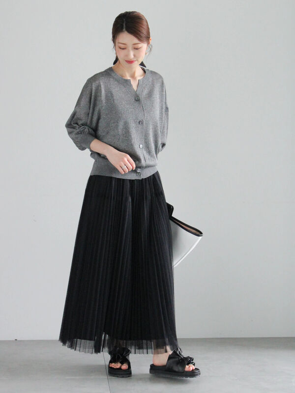 【30％OFF】 セール】 レースプリーツロングスカート（オフホワイト/ブラック スカート