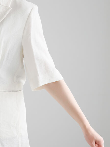【松井愛莉着用】ハーフスリーブオーバーミドルジャケット《2025summer catalog item》（オフホワイト/グレー/ベージュ）｜Te chichi（テチチ）通販