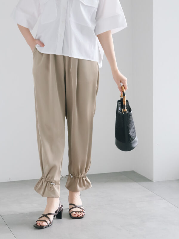 サテンドロストヘムパンツ（モカ）｜Te chichi（テチチ）通販