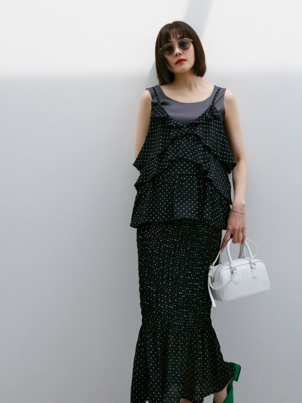 【松井愛莉着用】ドットシャーリングタイトスカート（セットアップ可）《2025summer catalog item》（ブラック/ブラウン）｜Te chichi（テチチ）通販