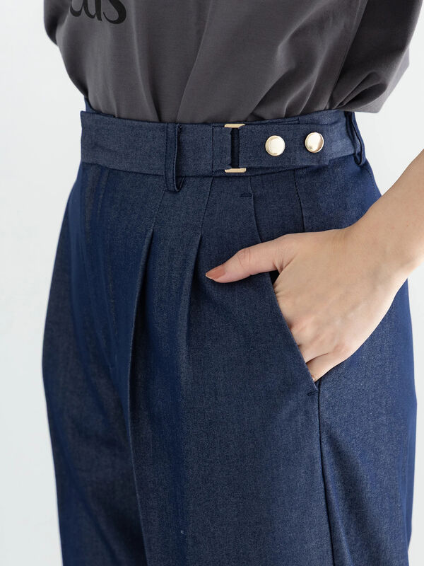 律さま 専用 セール】 サイドベルトワイドクロップトパンツ（オフホワイト
