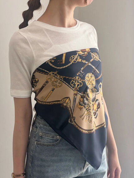 Italyスカーフ90*90 鍵（ベージュ/ネイビー）｜Te chichi（テチチ）通販