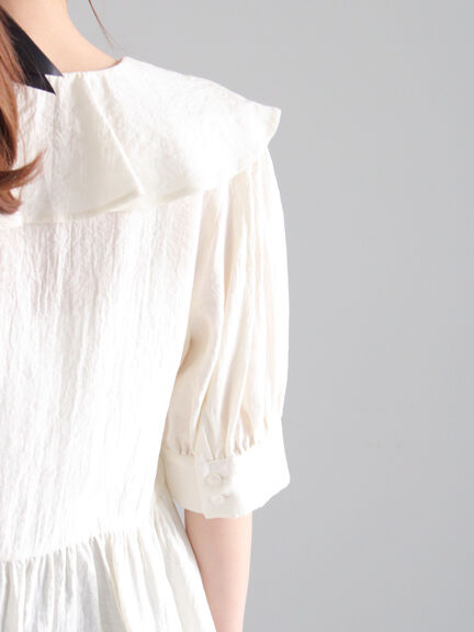 ラッフルフリルアシメブラウス《2025summer catalog item》（オフホワイト/ブラック/グリーン）｜Te chichi（テチチ）通販