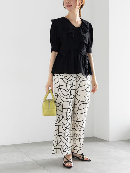 ラッフルフリルアシメブラウス《2025summer catalog item》（オフホワイト/ブラック/グリーン）｜Te chichi（テチチ）通販