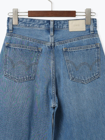 【EDWIN別注】カーブテーパードデニム《2025Autumn catalog item》（ブラック/ブルー）｜Te chichi（テチチ）通販