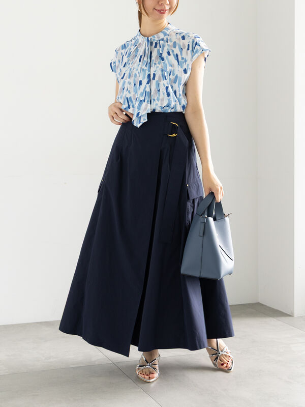 ブースサイズW700×H460×D400　差額 セール】 パターンアソートボウタイブラウス（オフホワイト/ブラック