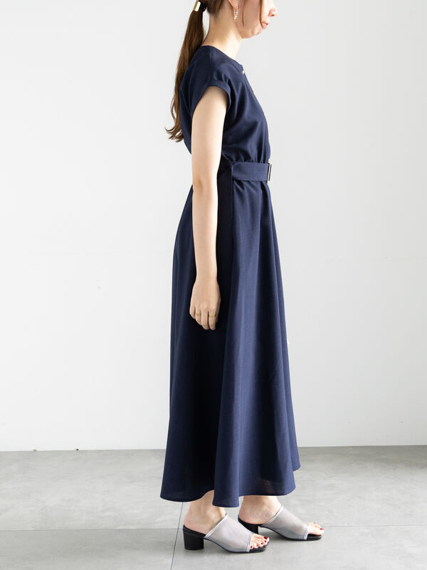 DM掲載品新品タグ付き【Reneルネ】ウォッシャブル リネンライクワンピース38 René