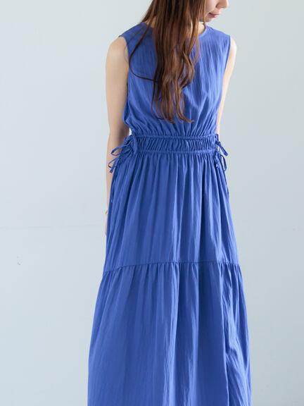 【美品】テチチ　Te chichi 総柄　ワンピース　Ｍ　ひざ丈　フォロー割引 美品】テチチ Te chichi 総柄 ワンピース M ひざ丈 フォロー