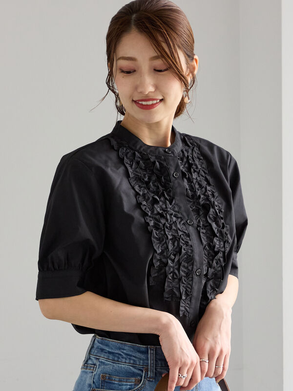 セール】 フロントフリル5分袖ブラウス（ブラック/サックスブルー