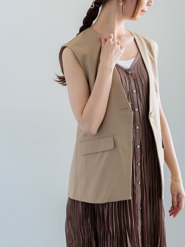 MACHATT ベージュ　ジレ MACHATT ベージュジレ