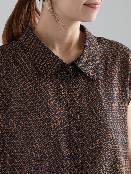 シアサッカージオメ柄シャツブラウス（オフホワイト/ネイビー）｜Te chichi（テチチ）通販