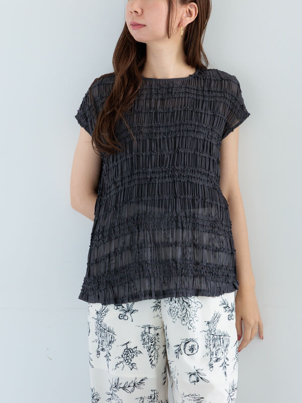 セール】 ミニフリルボーダーブラウス（オフホワイト/チャコールグレー