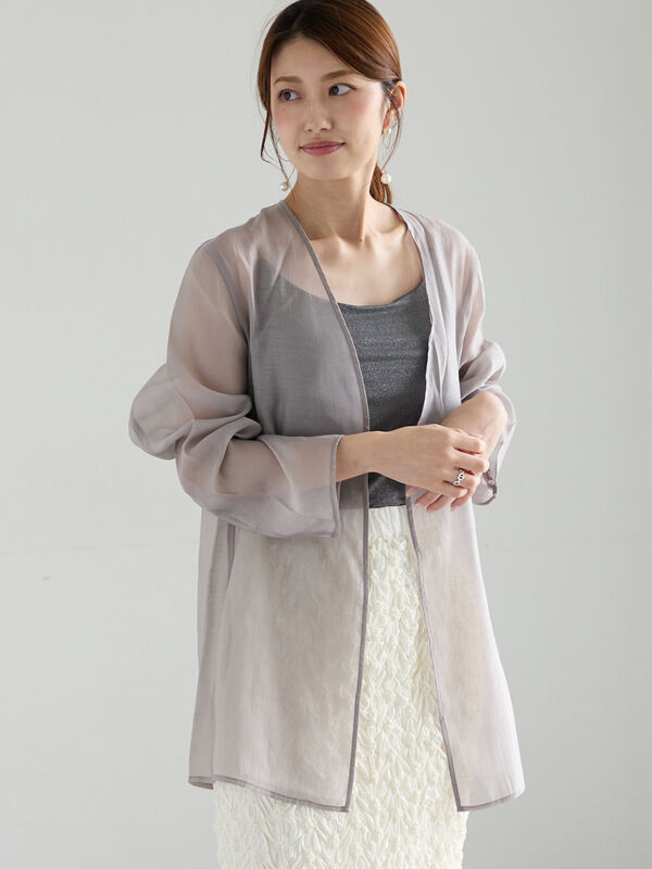 C75 サイズ　グレイッシュモカ セール】 フロントタック入りシアーシャツ（オフホワイト/グレー