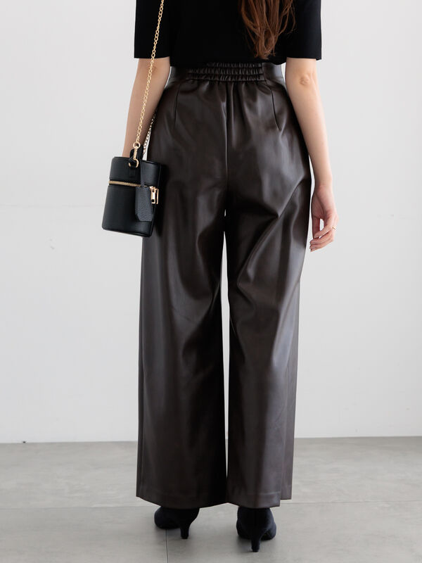 セール】 フェイクレザーセミワイドパンツ《2025Autumn catalog item