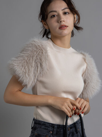 スリーブファーニットプルオーバー《2025Autumn catalog item》（チャコールグレー/ベージュ）｜Te chichi（テチチ）通販