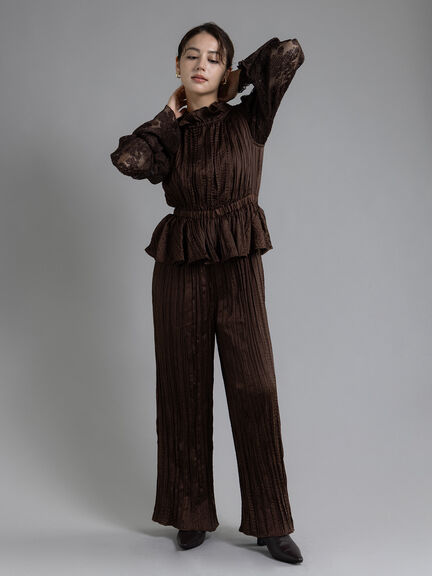 【Atelier plier】プリーツレースシャーリングトップス《2025Autumn catalog item》（ブラウン）｜Te chichi（テチチ）通販