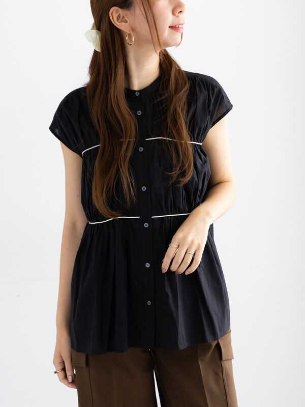 セール】 バイカラーパイピングブラウス（ブラック/ベージュ/カーキ