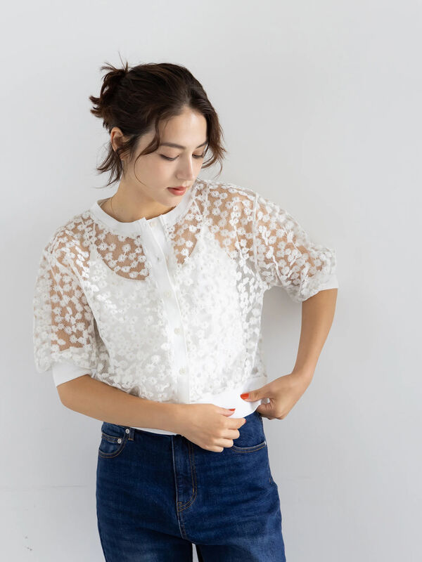 B&Y エンブロイダリー ショートスリーブ カーディガン2WAY オフホワイト B&Y エンブロイダリー ショートスリーブ カーディガン2WAY オフ